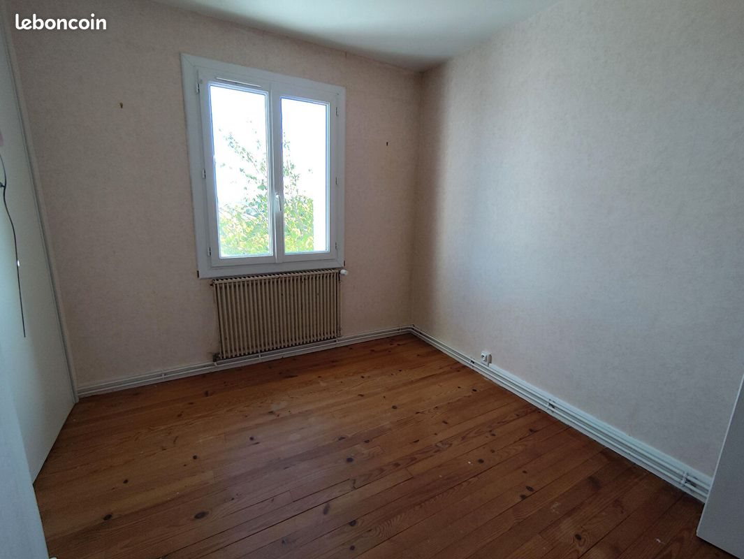 Maison à louer, 84m², Pamproux