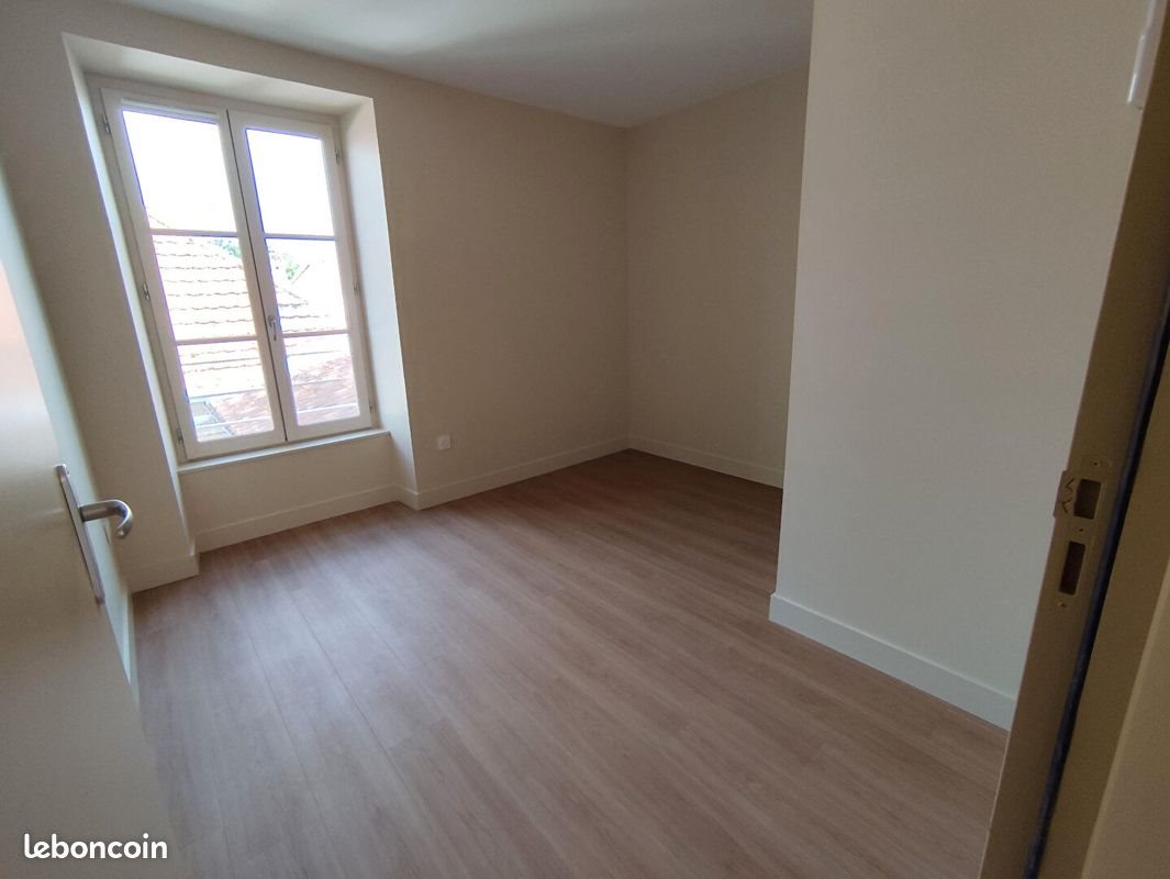 Appartement à louer, 69m², La Mothe-Saint-Héray