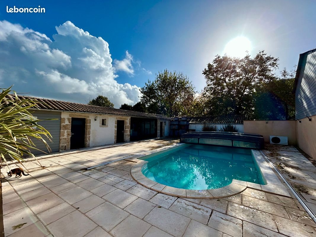 Maison à vendre, 195m², La Crèche