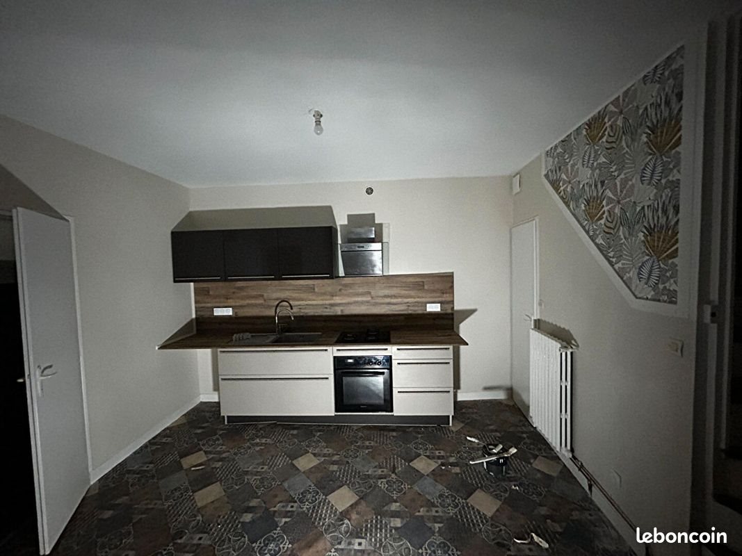 Maison à louer, 72m², Saint-Maixent-l'Ecole