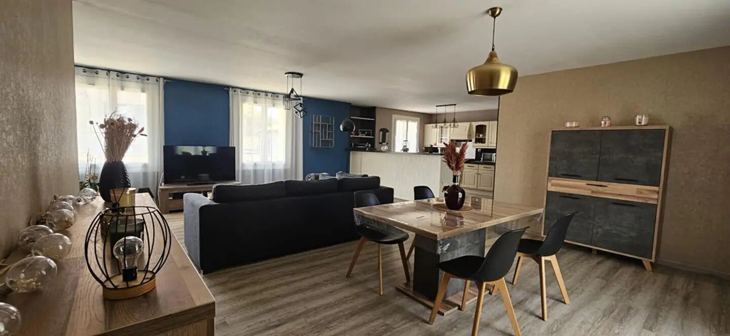 Maison à vendre, 115m², Saint-Martin-de-Saint-Maixent