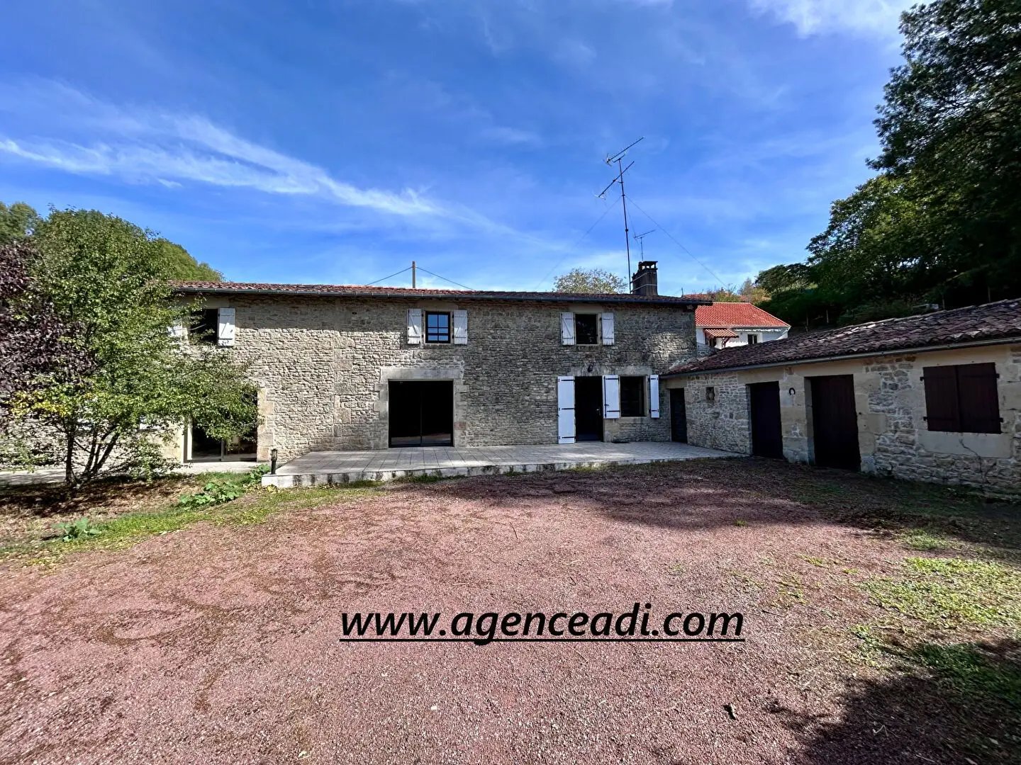 Maison à vendre, 183m², Nanteuil