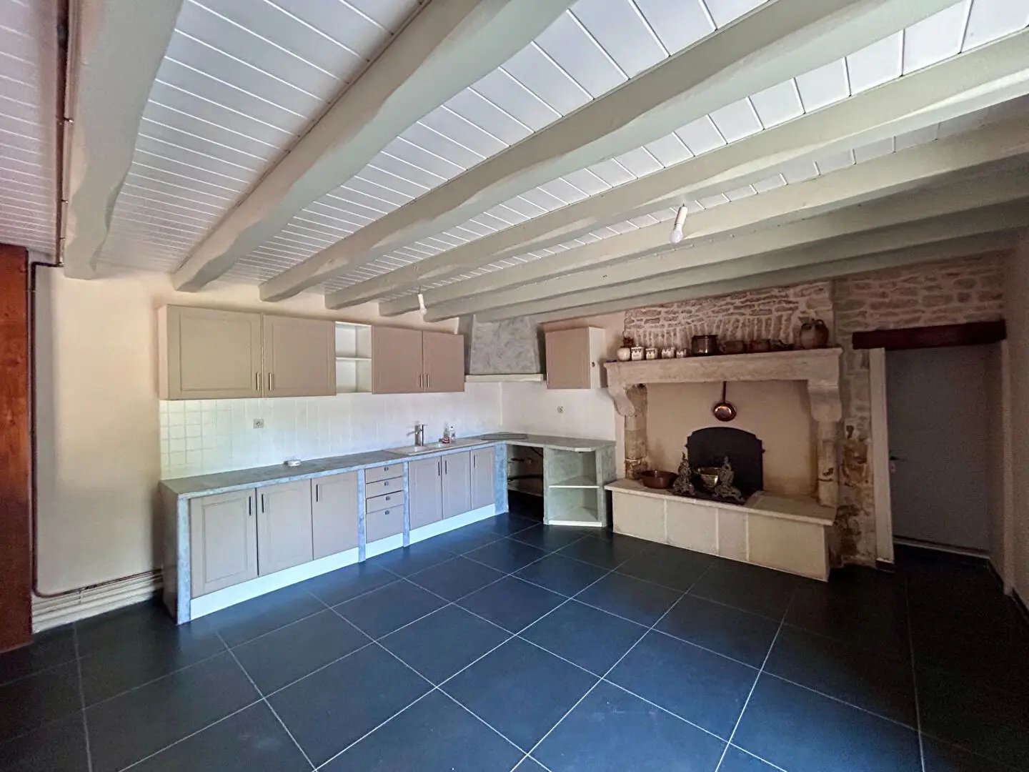 Maison à vendre, 183m², Nanteuil