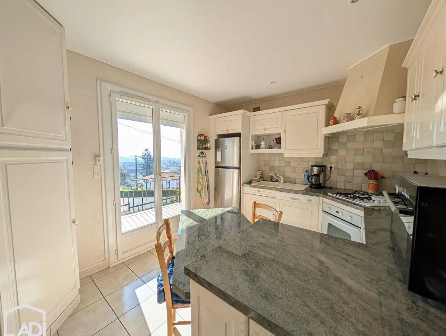 Maison à vendre, 183m², Pamproux