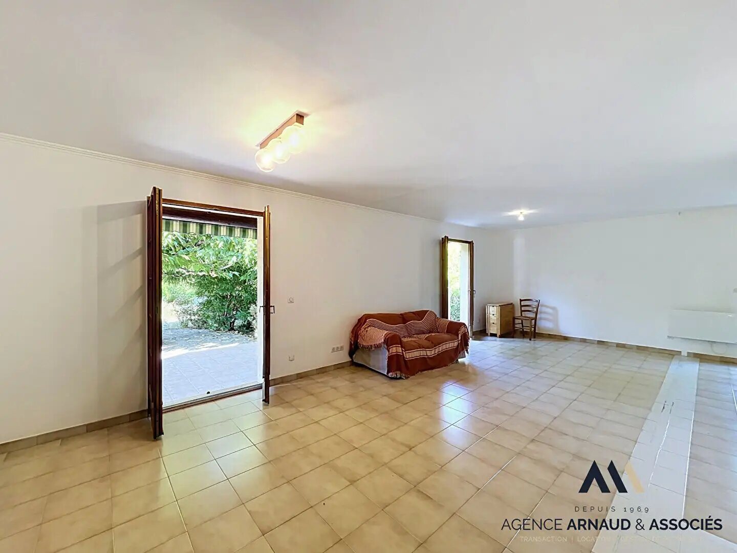 Maison à louer, 130m², Saint-Cyr-sur-Mer
