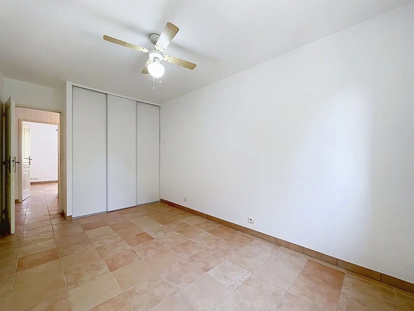 Maison à louer, 107m², Saint-Cyr-sur-Mer