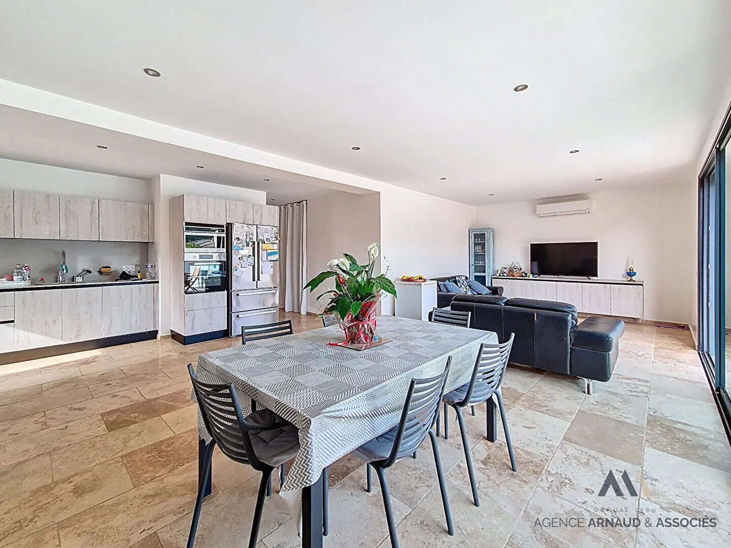 Maison à vendre, 122m², Saint-Cyr-sur-Mer