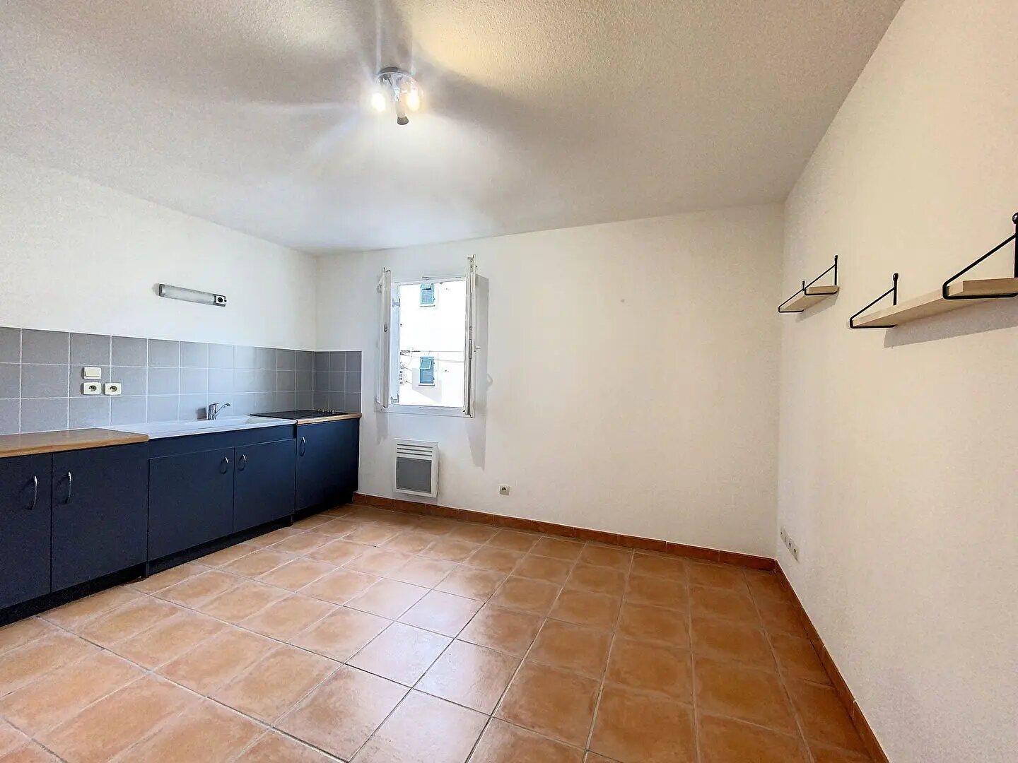 Appartement à louer, 28m², Saint-Cyr-sur-Mer