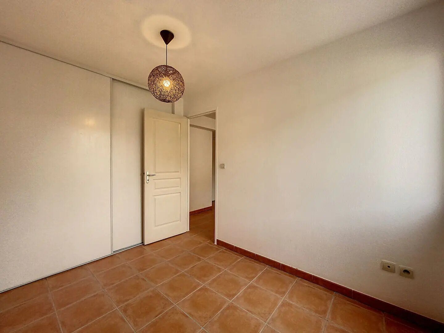 Appartement à louer, 28m², Saint-Cyr-sur-Mer