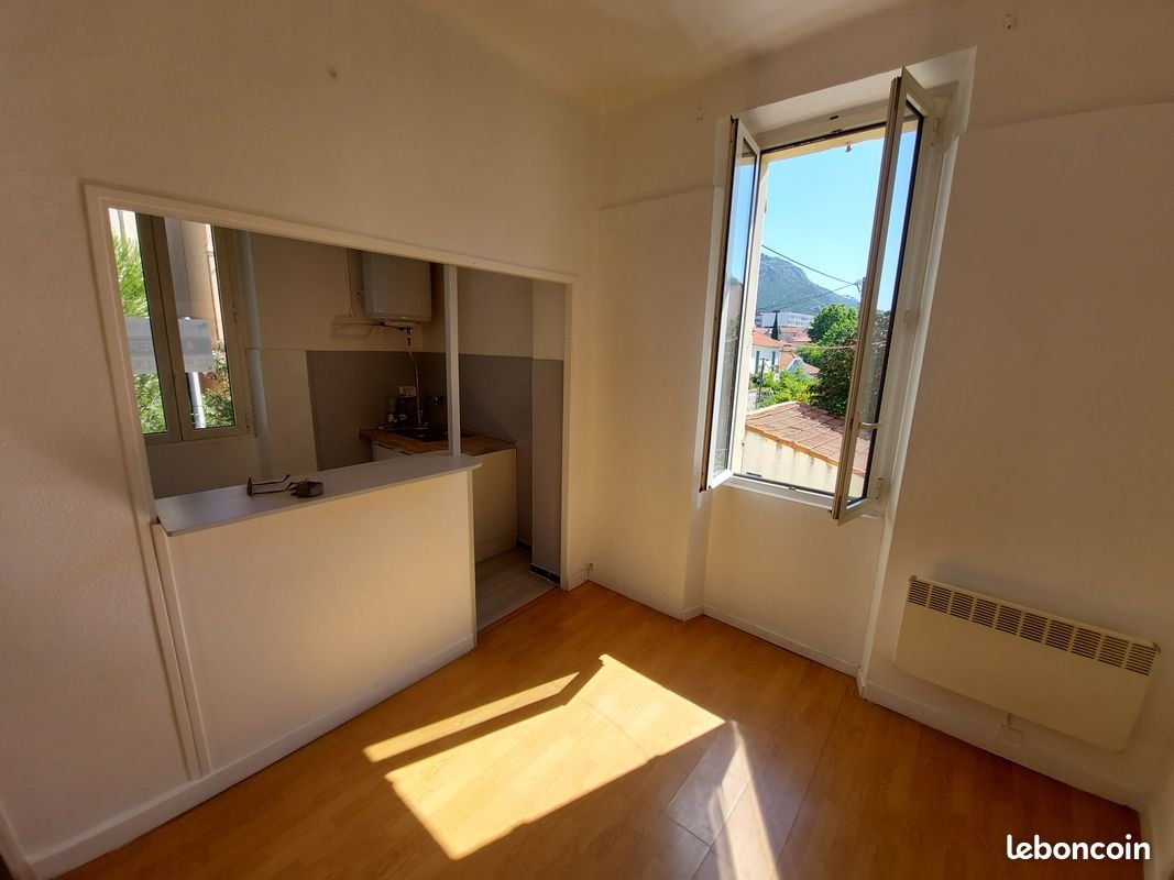 Appartement à louer, 29m², Toulon