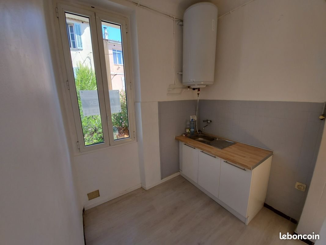 Appartement à louer, 29m², Toulon