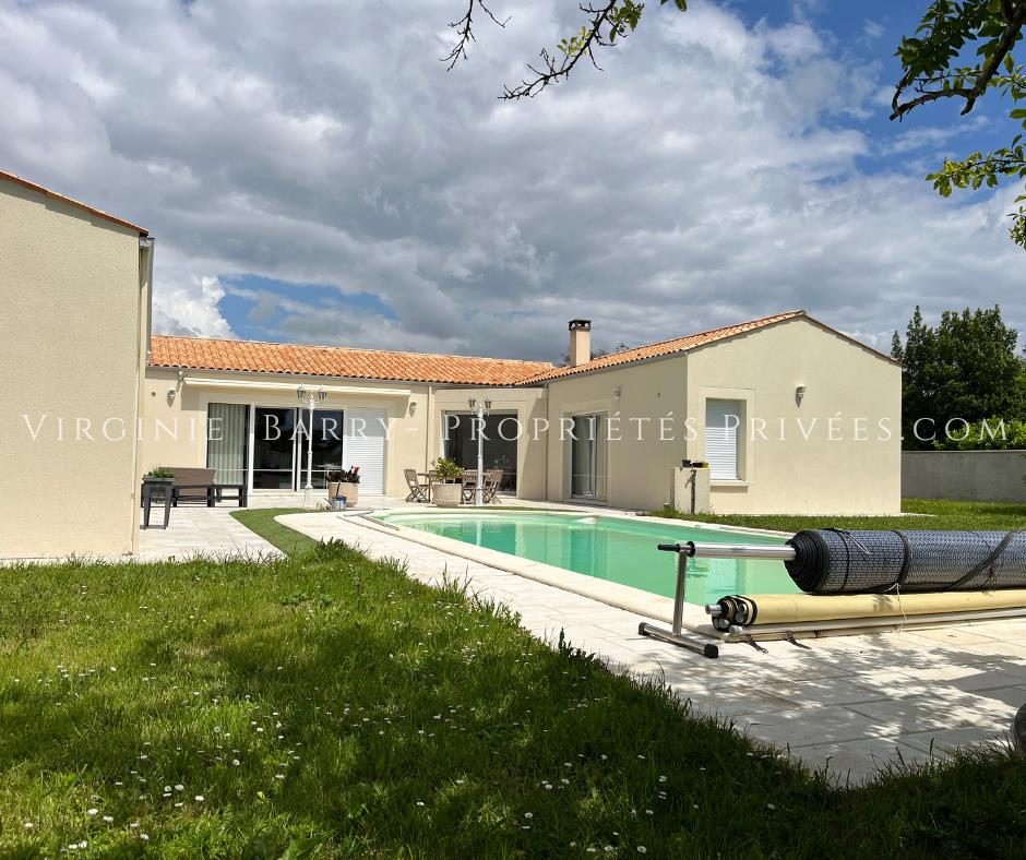 Maison à vendre, 300m², Échillais