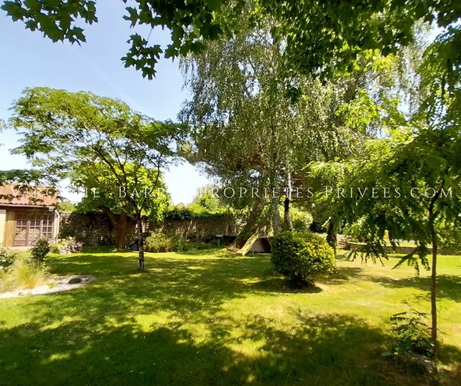 Maison à vendre, 193m², Pont-l'Abbé-d'Arnoult
