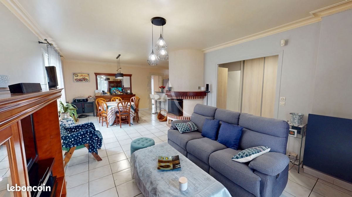 Maison à vendre, 130m², Bignoux