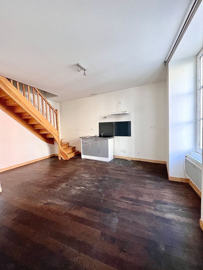 Maison à vendre, 204m², Montmorillon