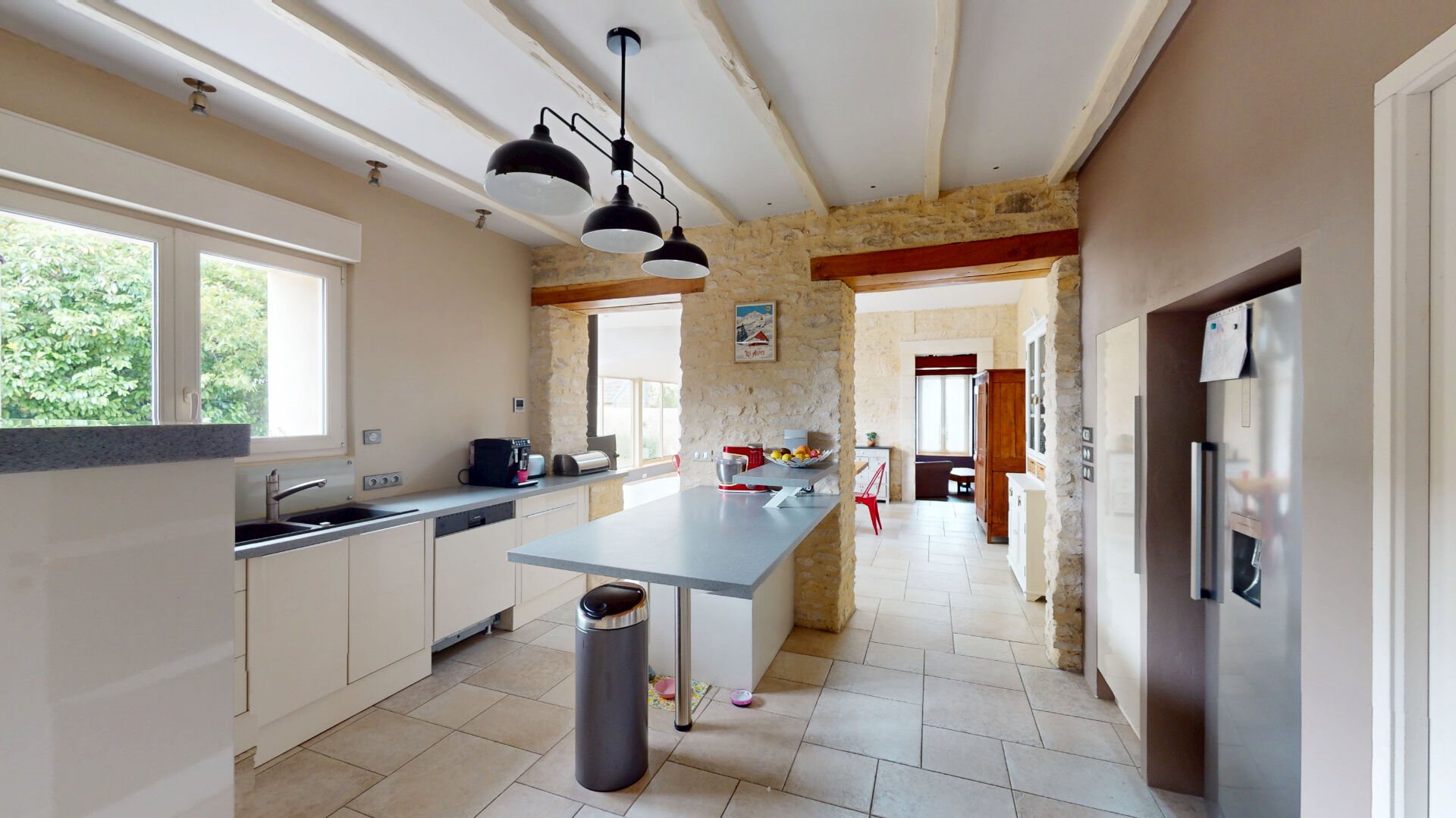Maison à vendre, 318m², Neuville-de-Poitou