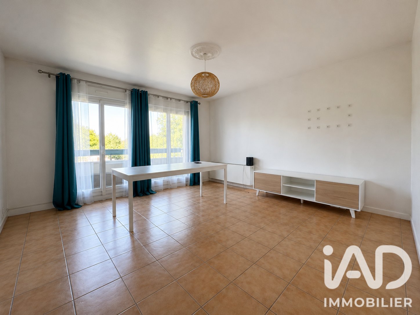 Appartement à vendre, 72m², Le Coudray-Montceaux