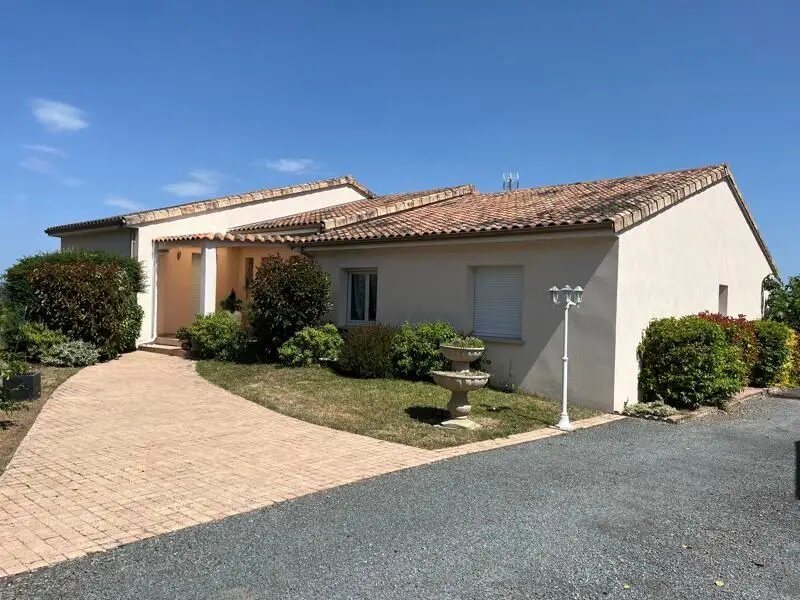 Maison à vendre, 150m², Domérat