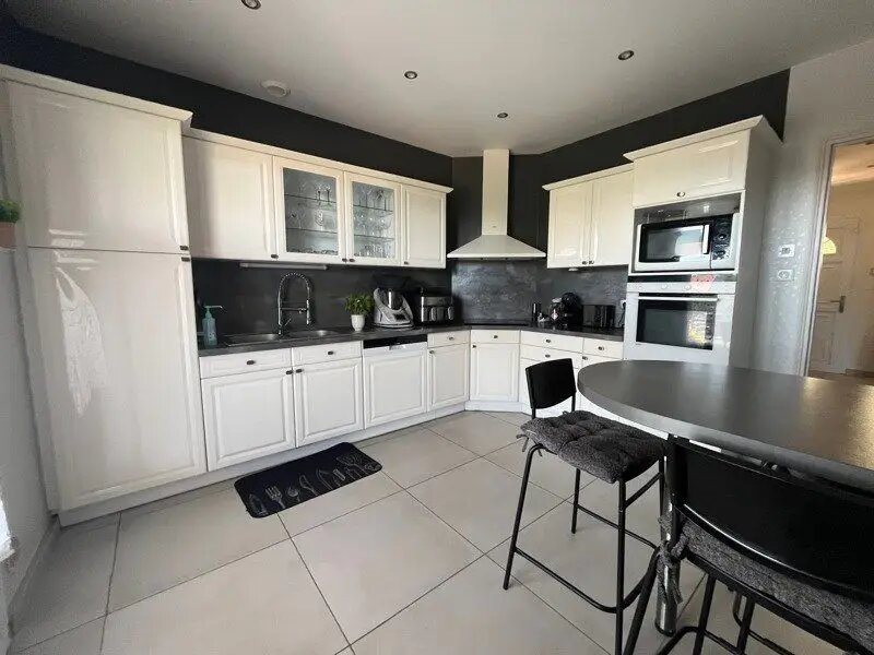 Maison à vendre, 150m², Domérat