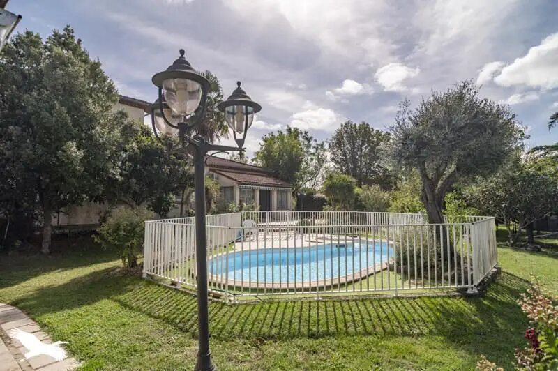 Maison à vendre, 248m², Roumens