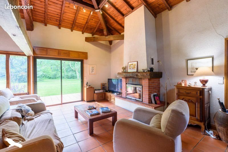 Maison à vendre, 182m², Uchacq-et-Parentis