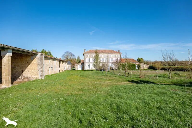 Maison à vendre, 370m², Paillé