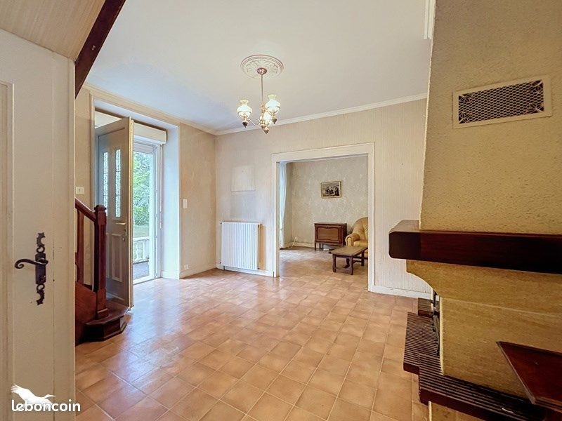 Maison à vendre, 108m², Saint-Martial-d'Albarède