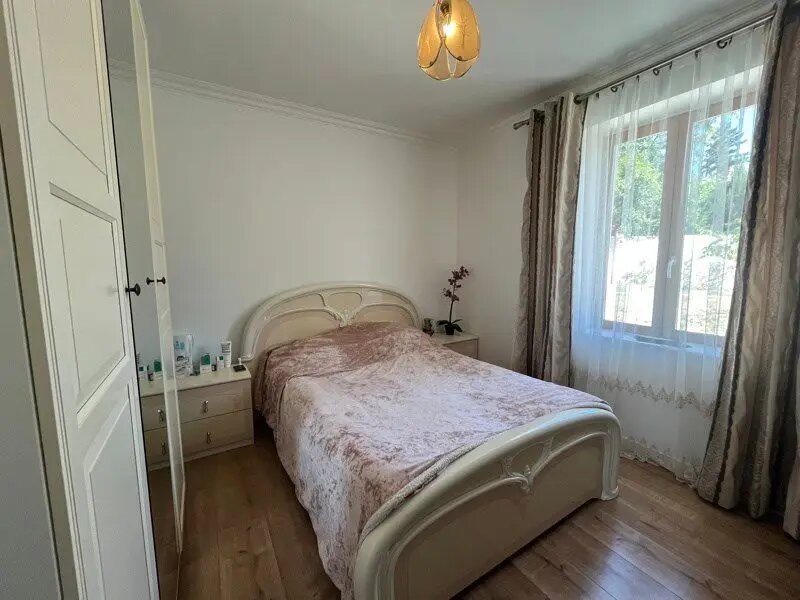 Maison à vendre, 137m², Désertines