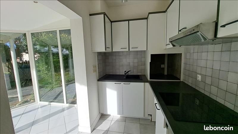 Maison à vendre, 90m², Saint-Seurin-sur-l'Isle