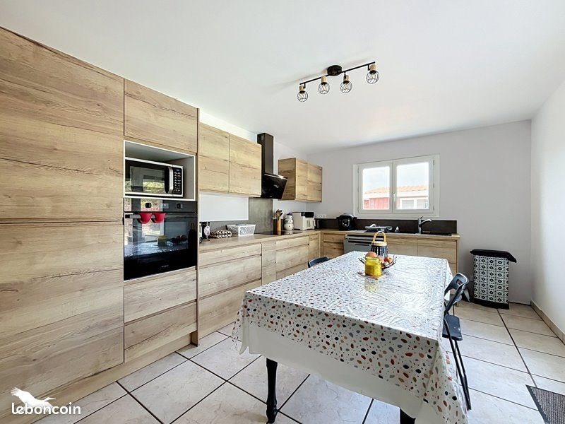 Maison à vendre, 132m², Biganos