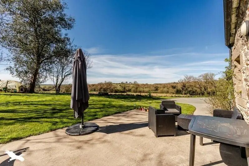 Maison à vendre, 128m², Plomodiern