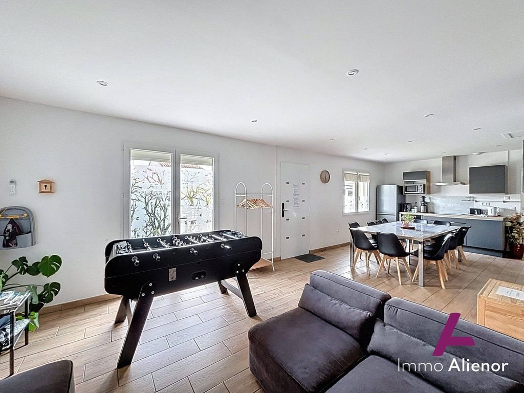 Maison à vendre, 115m², Saint-Médard-en-Jalles