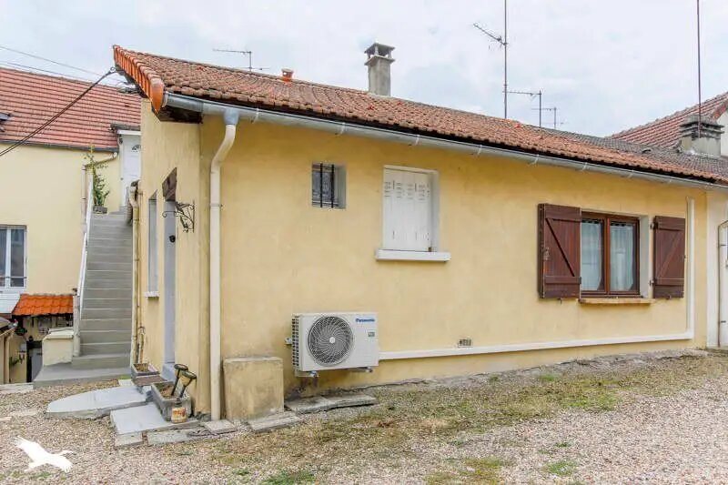 Maison à vendre, 55m², Juziers