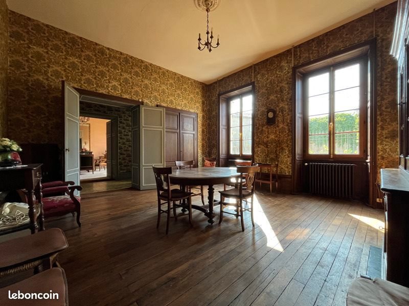 Maison à vendre, 375m², Confolens