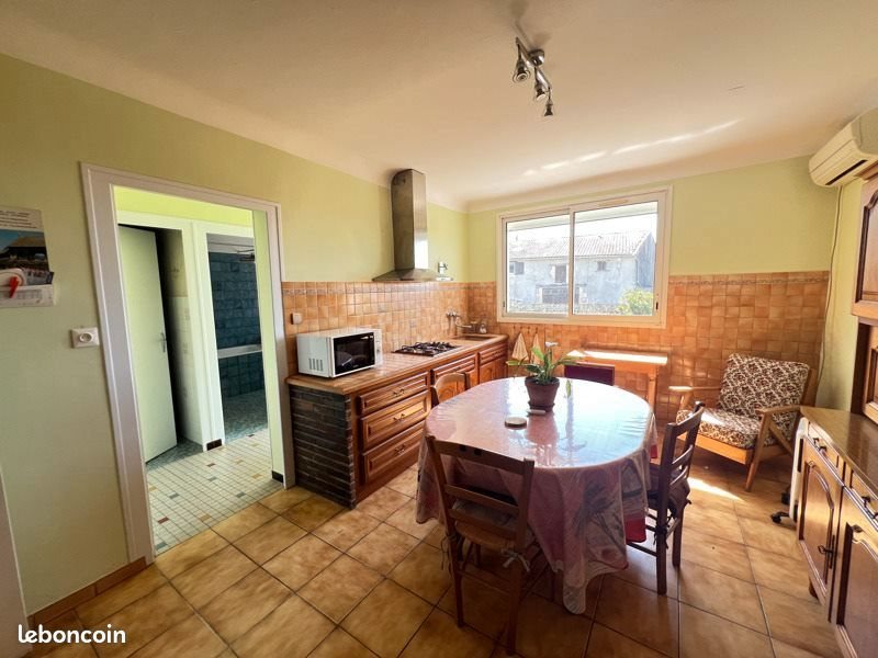 Maison à vendre, 135m², Champdeniers-Saint-Denis