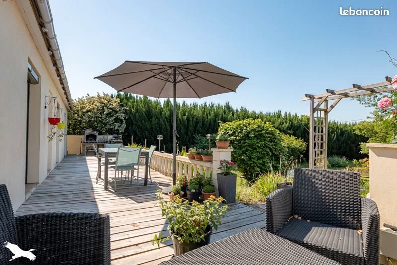Maison à vendre, 119m², Saint-Georges-des-Coteaux