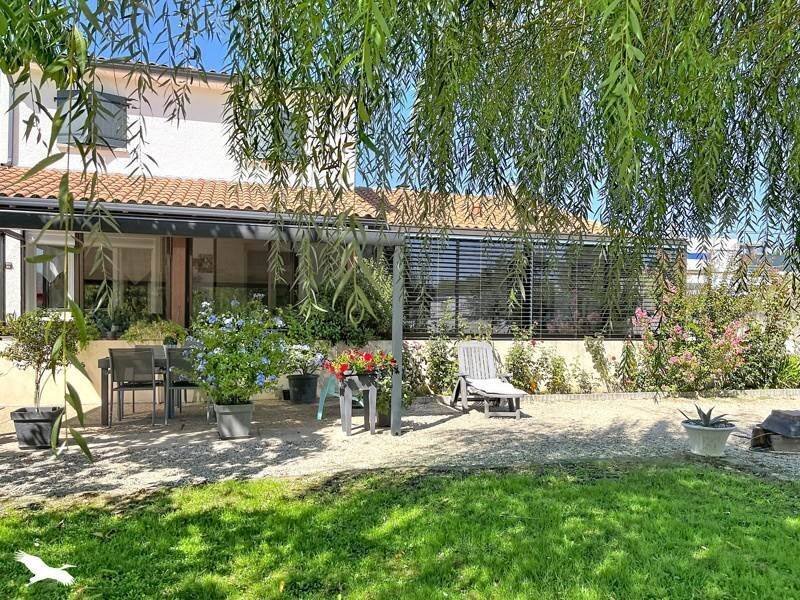Maison à vendre, 140m², Saint-Laurent-de-Cognac
