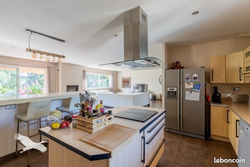 Maison à vendre, 177m², Lanta
