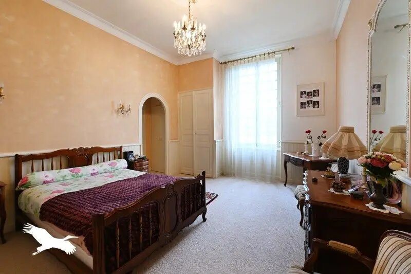 Maison à vendre, 357m², Voeuil-et-Giget
