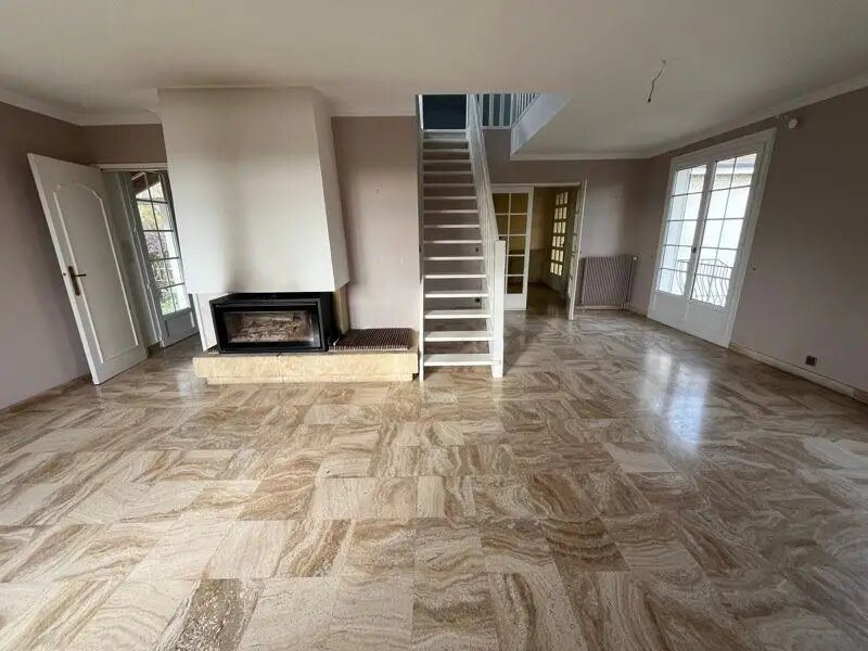 Maison à vendre, 278m², La Souterraine