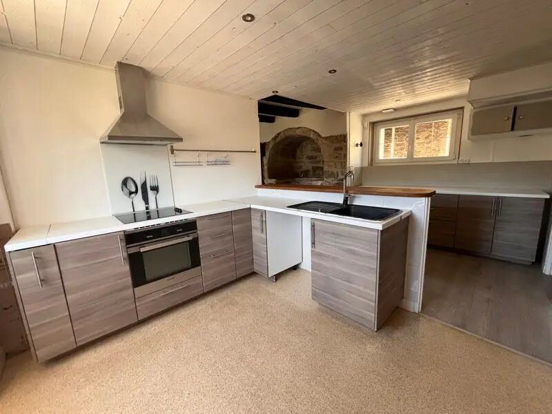 Maison à vendre, 107m², Laval-de-Cère