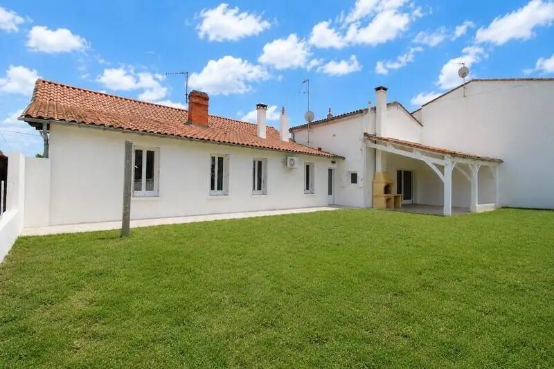 Maison à vendre, 89m², Montpon-Ménestérol