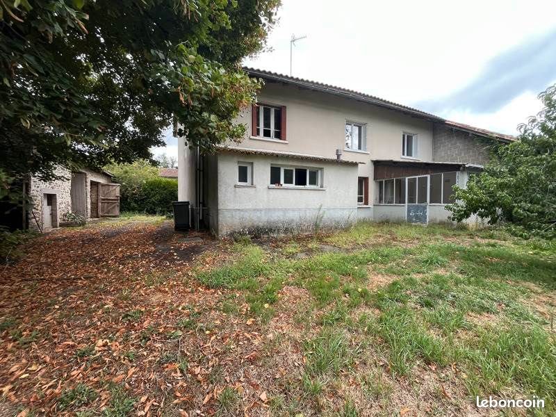 Maison à vendre, 158m², Les Salles-Lavauguyon
