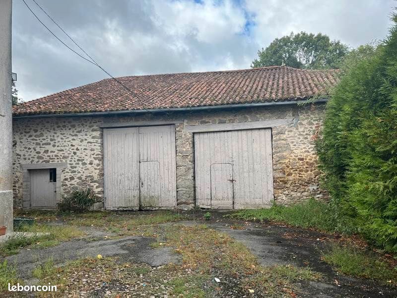 Maison à vendre, 158m², Les Salles-Lavauguyon
