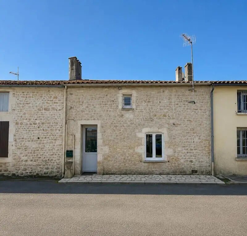 Maison à vendre, 75m², La Gripperie-Saint-Symphorien