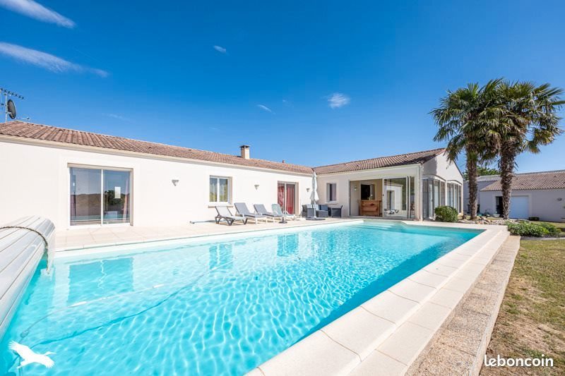 Maison à vendre, 224m², Chauray