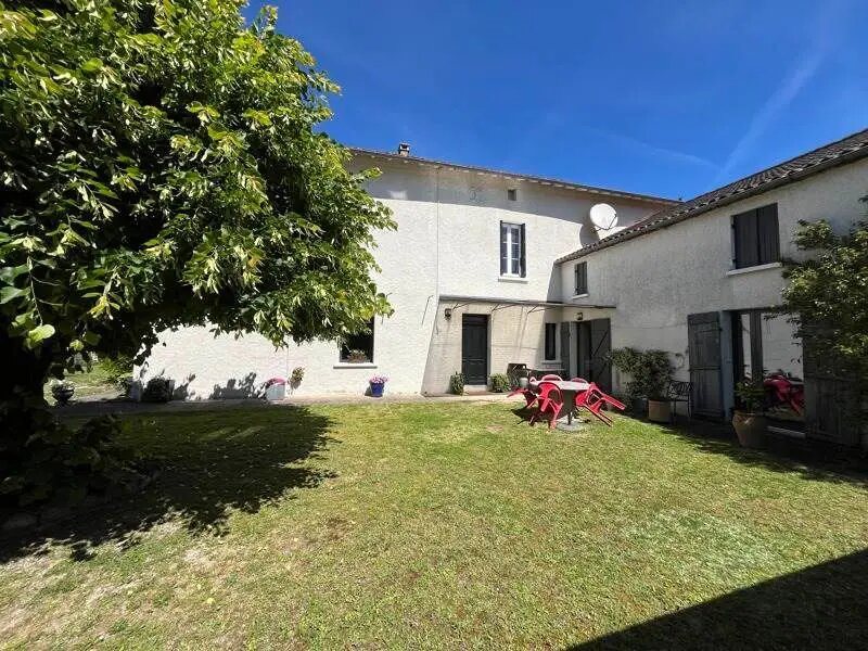 Maison à vendre, 322m², Agonac