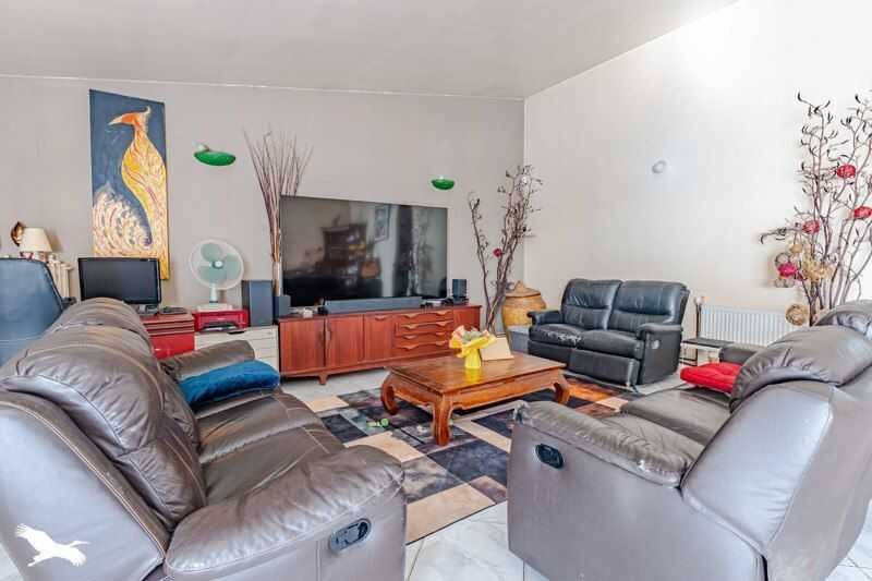 Maison à vendre, 174m², Carbon-Blanc