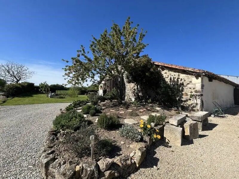 Maison à vendre, 140m², Confolens