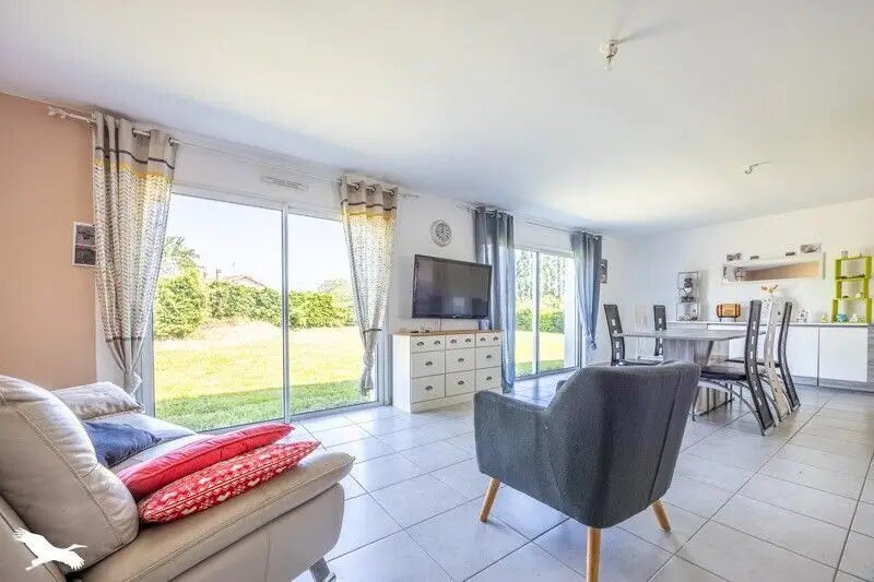 Maison à vendre, 110m², Exireuil